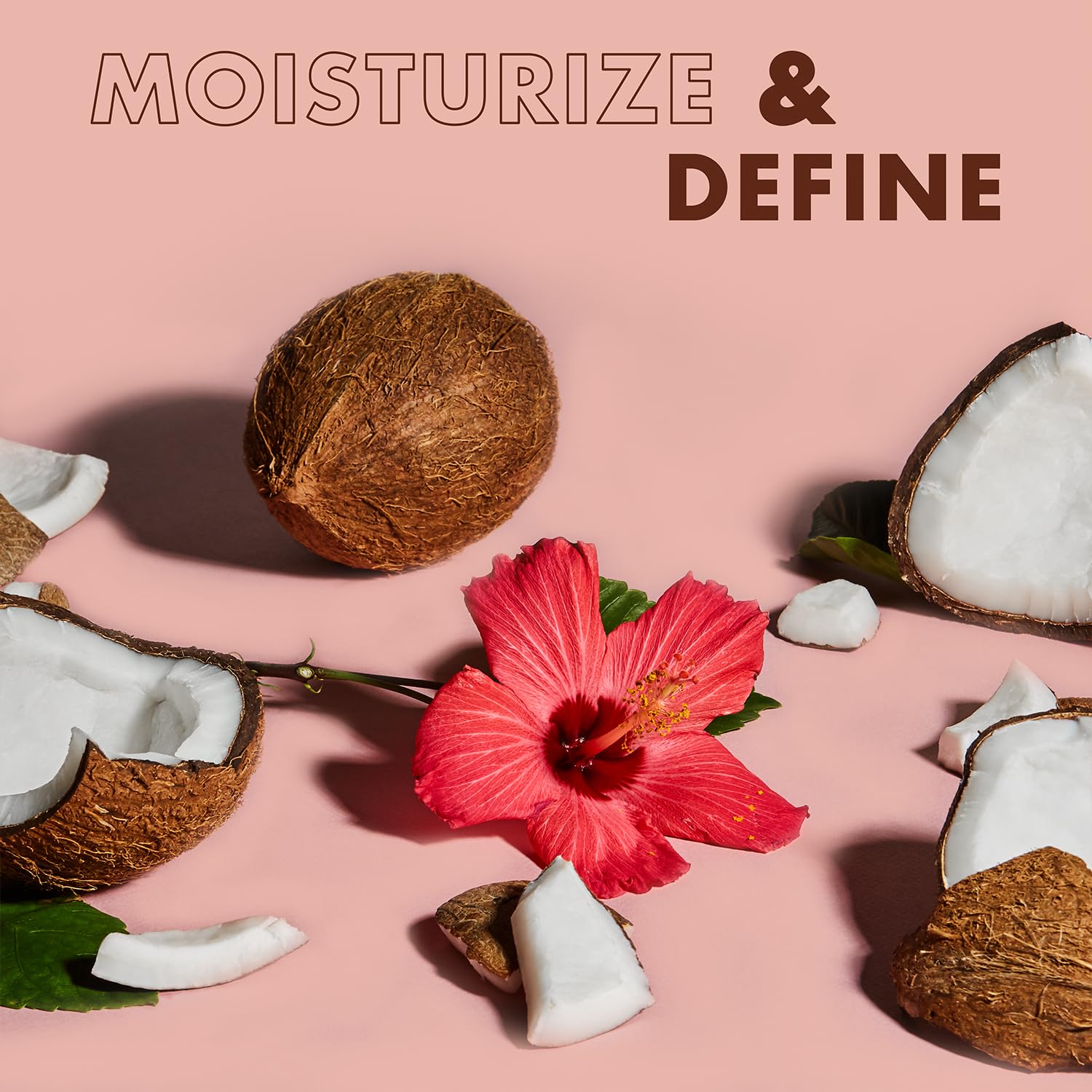 SheaMoisture textura de crema para rizos suave al aplicarla.