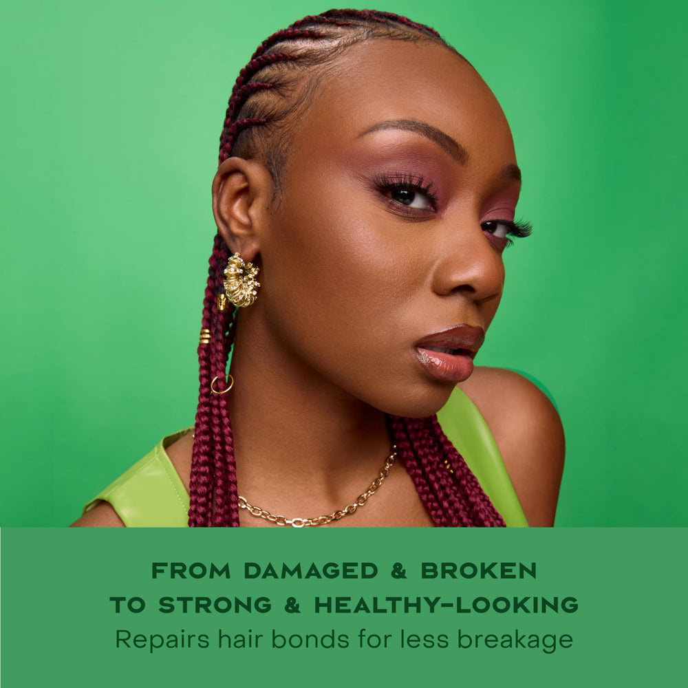 Tecnología Hydroplex fortalece el cabello con nutrientes.