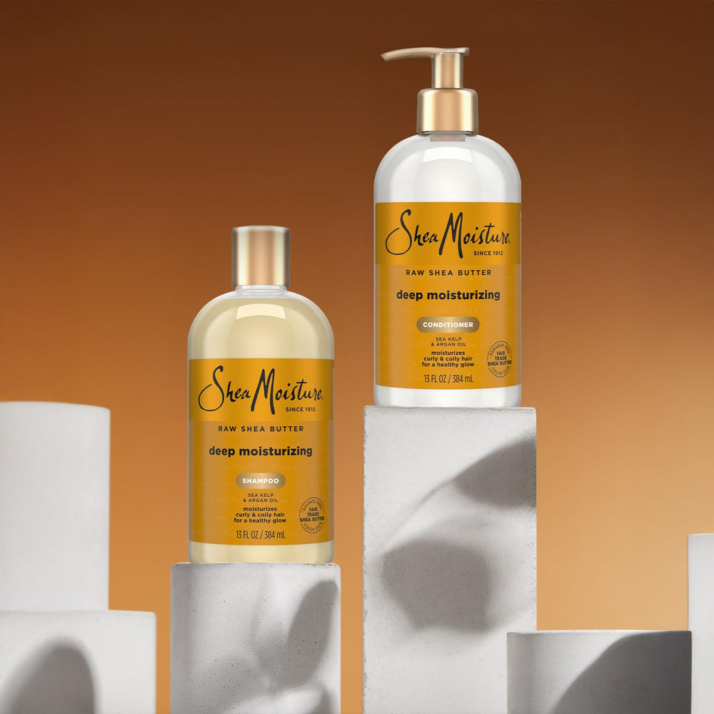 Champú SheaMoisture: textura cremosa que envuelve cada hebra.