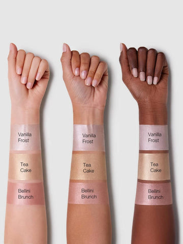 SHEGLAM Glow Bloom brillo duradero para looks que perduran todo el día