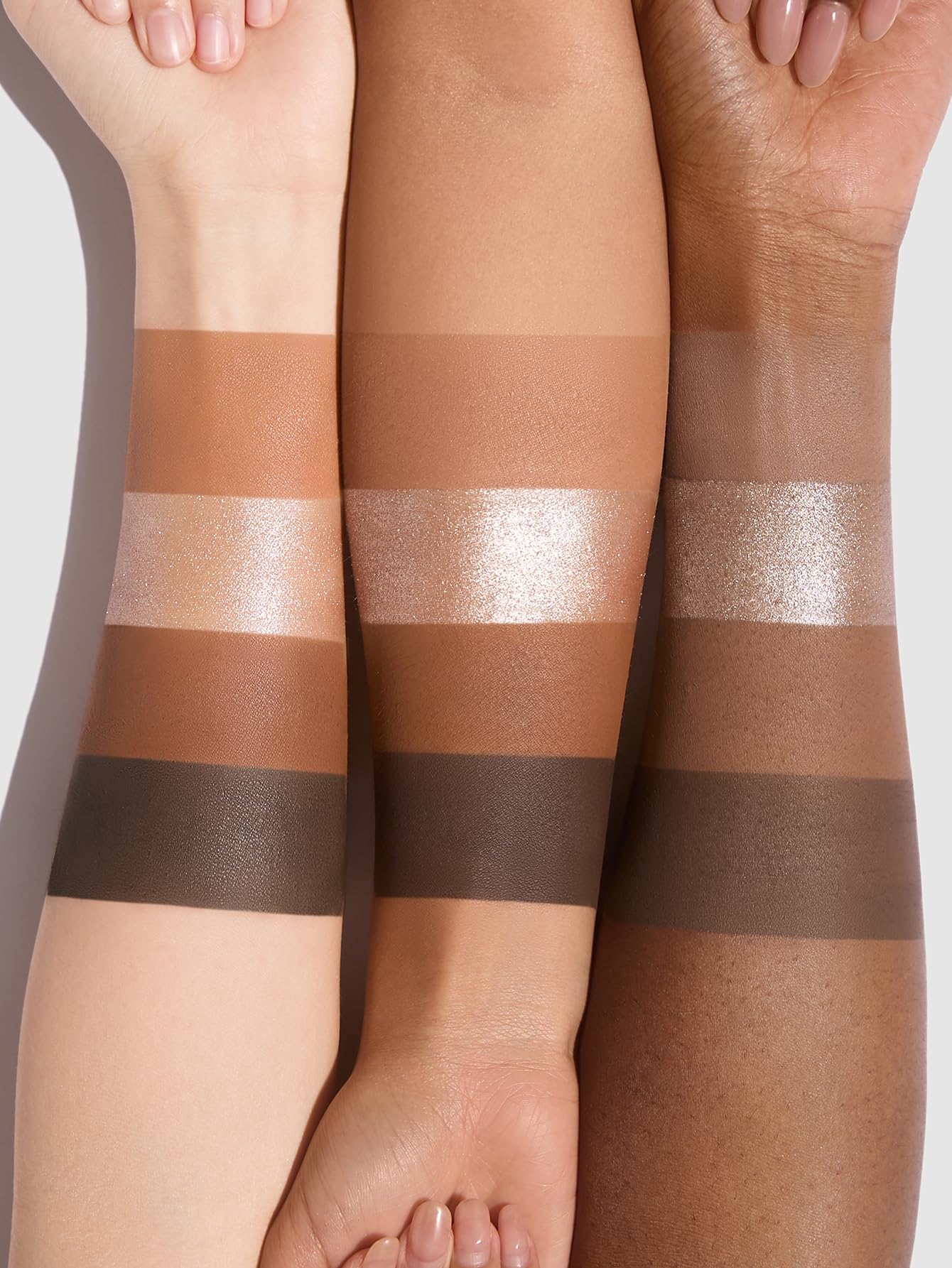 SHEGLAM Teddy Meringue paleta mini, perfecta para viaje y glam en cualquier lugar.