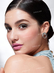 SHEGLAM PoutPerfect: efecto voluminizador sin irritación para labios.