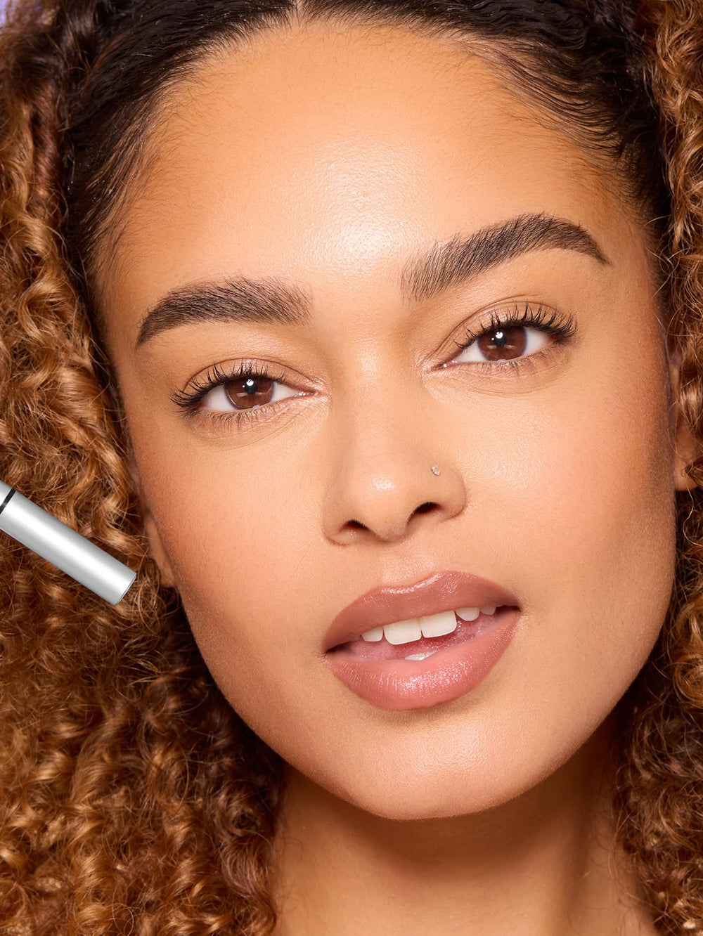 SHEGLAM Real Flow Lapiz Cejas Laminado Chocolate para acelerar rutina matutina.