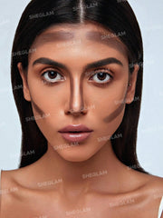 SHEGLAM Snatch 'n' Define textura cremosa y ligera para difuminar.