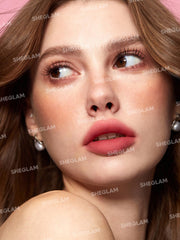 SHEGLAM Soft Haze Lip Blur tinte de larga duración para todo el día.