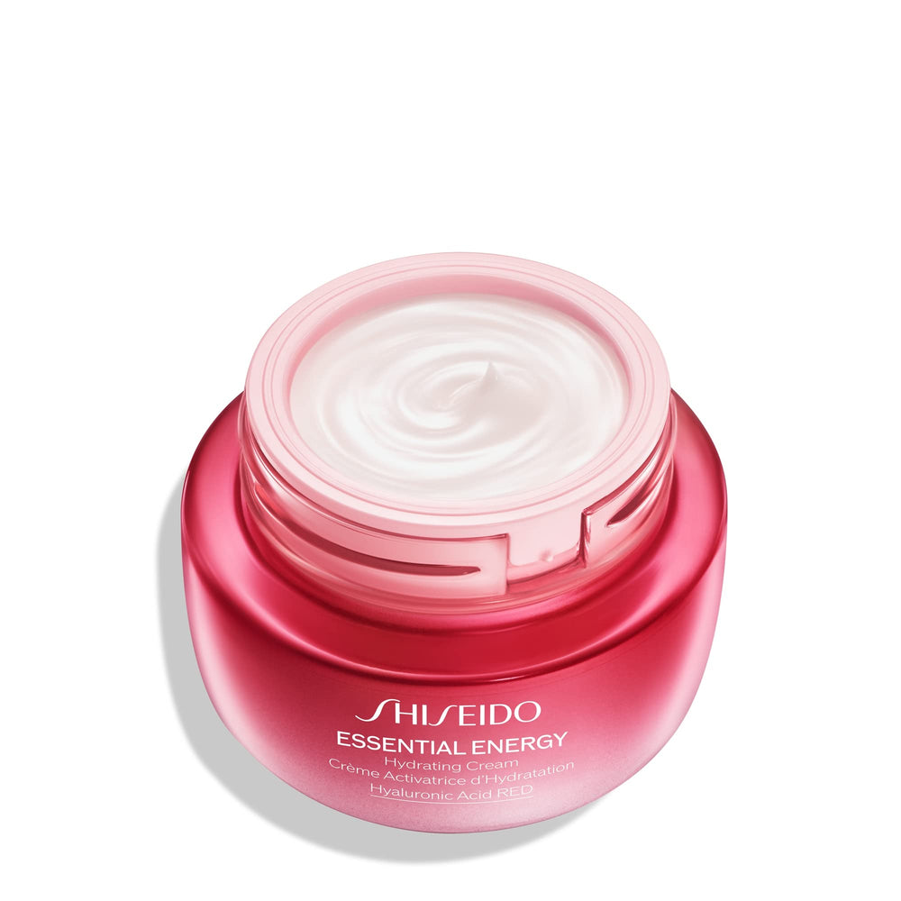 Primer plano de la textura suave de la crema de Shiseido, absorción rápida