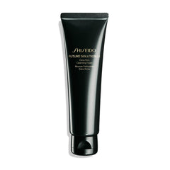 Shiseido Future Solution LX, botella primer plano, limpieza suave para preparar la piel para el cuidado posterior.