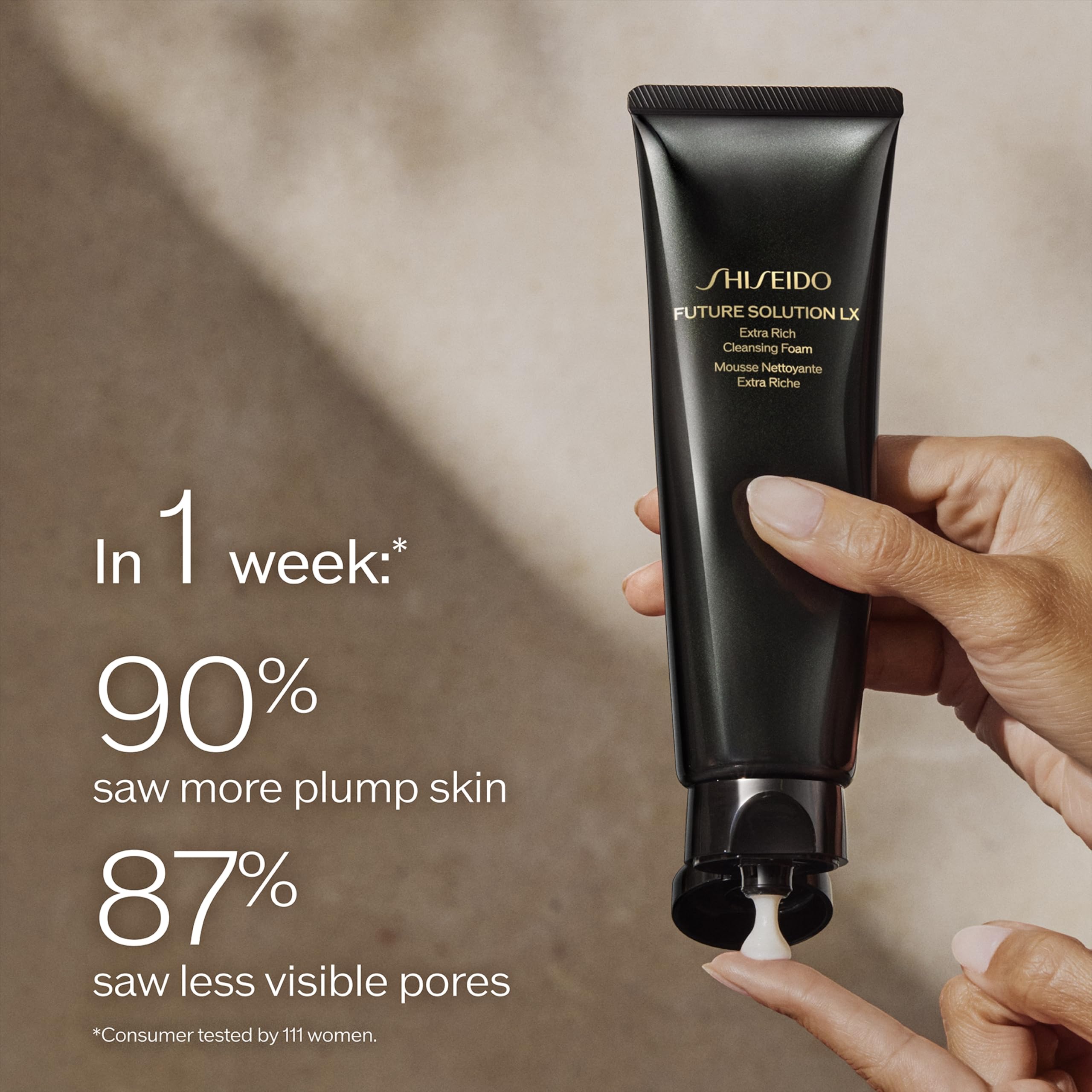 Shiseido Future Solution LX, espuma cremosa, sensación lujosa que limpia sin resecar.