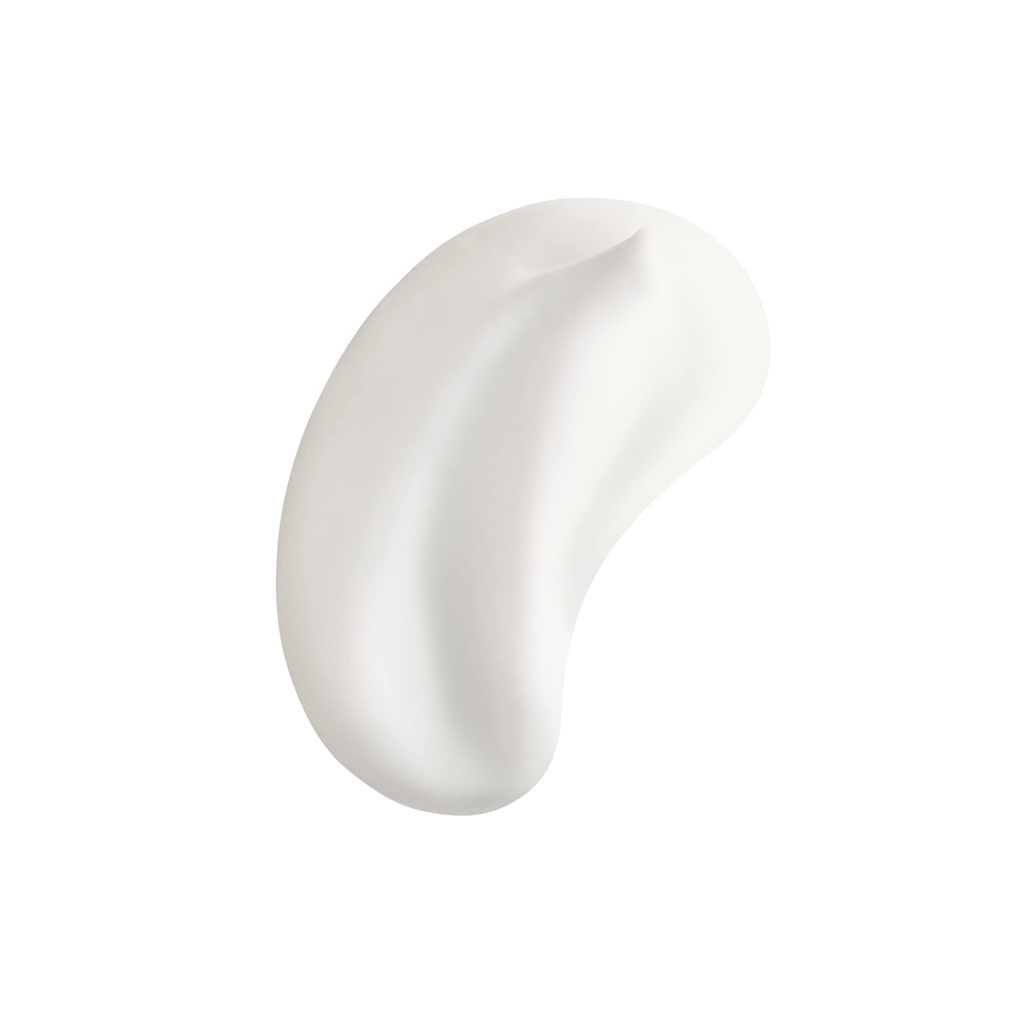 Shiseido Men aplicación de espuma rostro sensación cremosa protege la piel durante el lavado