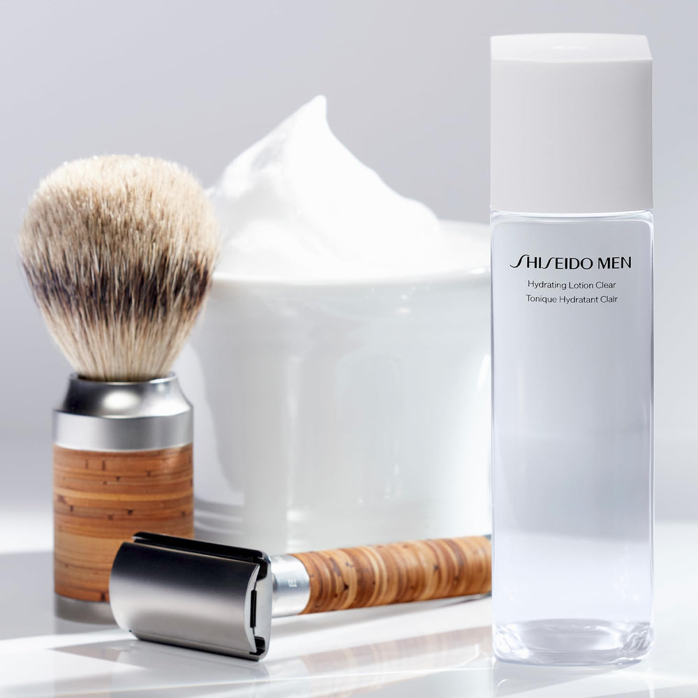 Shiseido Men Loción Hidratante Clear, fortalece la barrera de la piel con ingredientes clave.