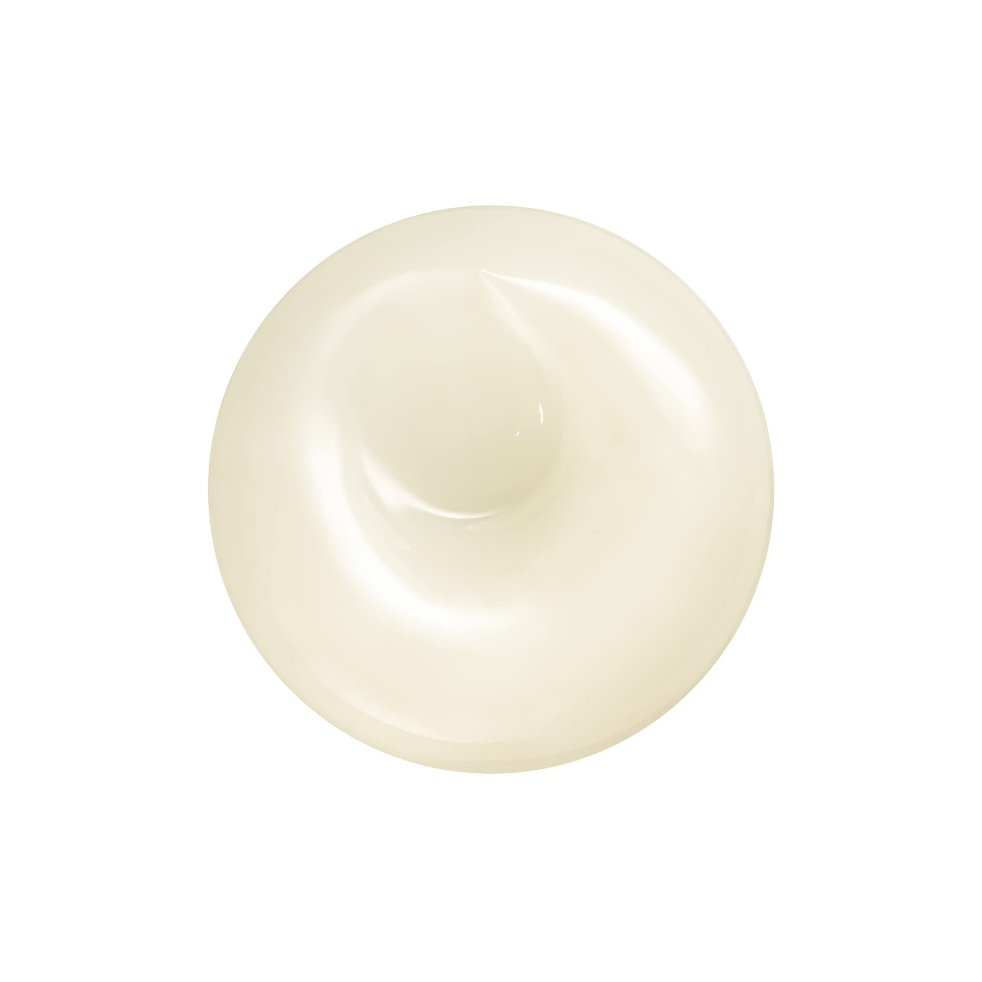 Application matin et soir après rasage pour peau tonifiée avec Shiseido Men