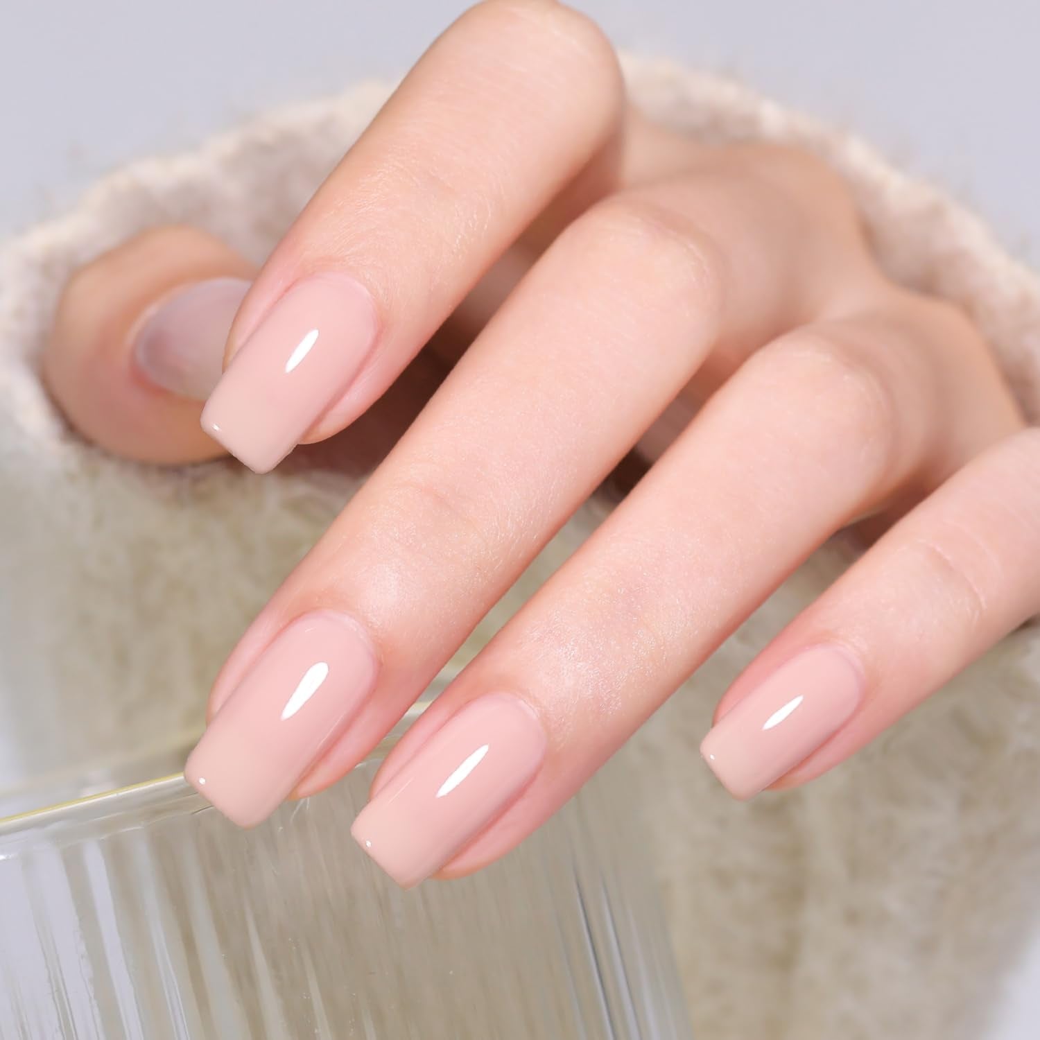 SHOYUM gel nude pink frasco de 15 ml para color duradero.