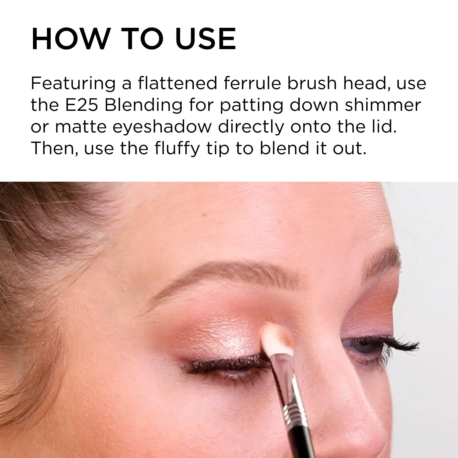 Fibras sintéticas suaves de Sigma Beauty E25 sobre la piel sensible.