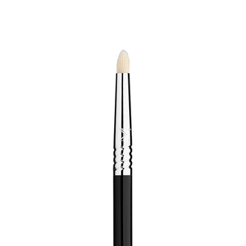 Sigma Beauty E30, pelos sintéticos para una aplicación suave y profesional.