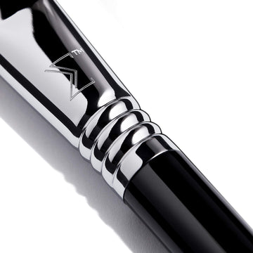 Sigma Beauty E55, fibras hipoalergénicas que reducen absorción.