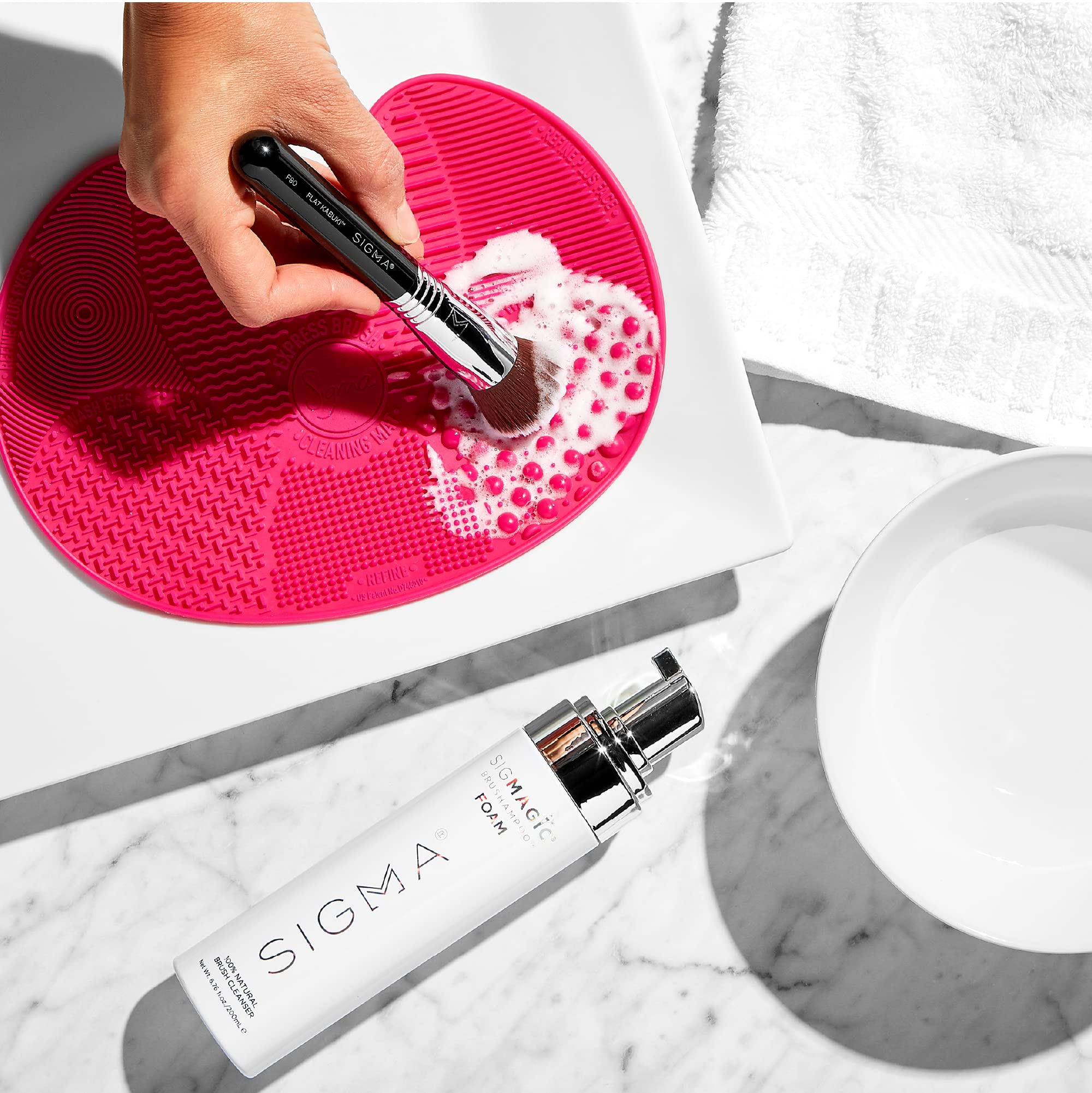 Sigma Beauty Sigmagic: limpieza profunda para esponjas y pinceles