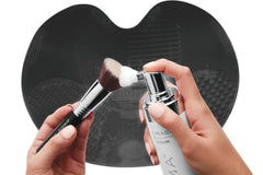 Sigma Beauty Sigmagic: pinceles en lavado con espuma, elimina residuos de maquillaje