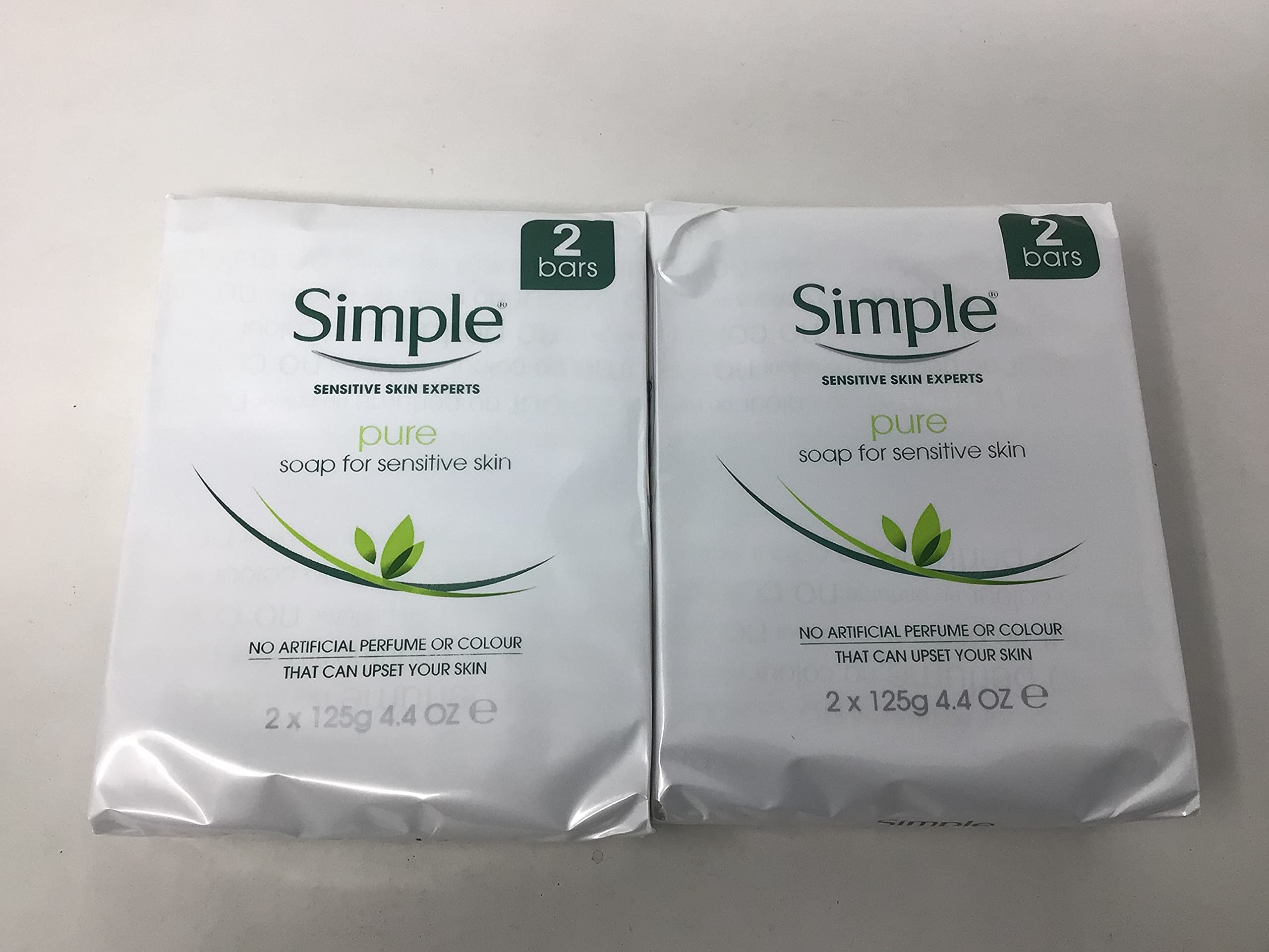 Jabón Simple 2-pack detalle: textura suave para piel sensible.