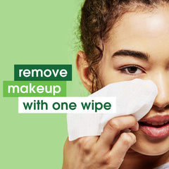 Lingettes Simple dépoussièrent le mascara waterproof sans effort.