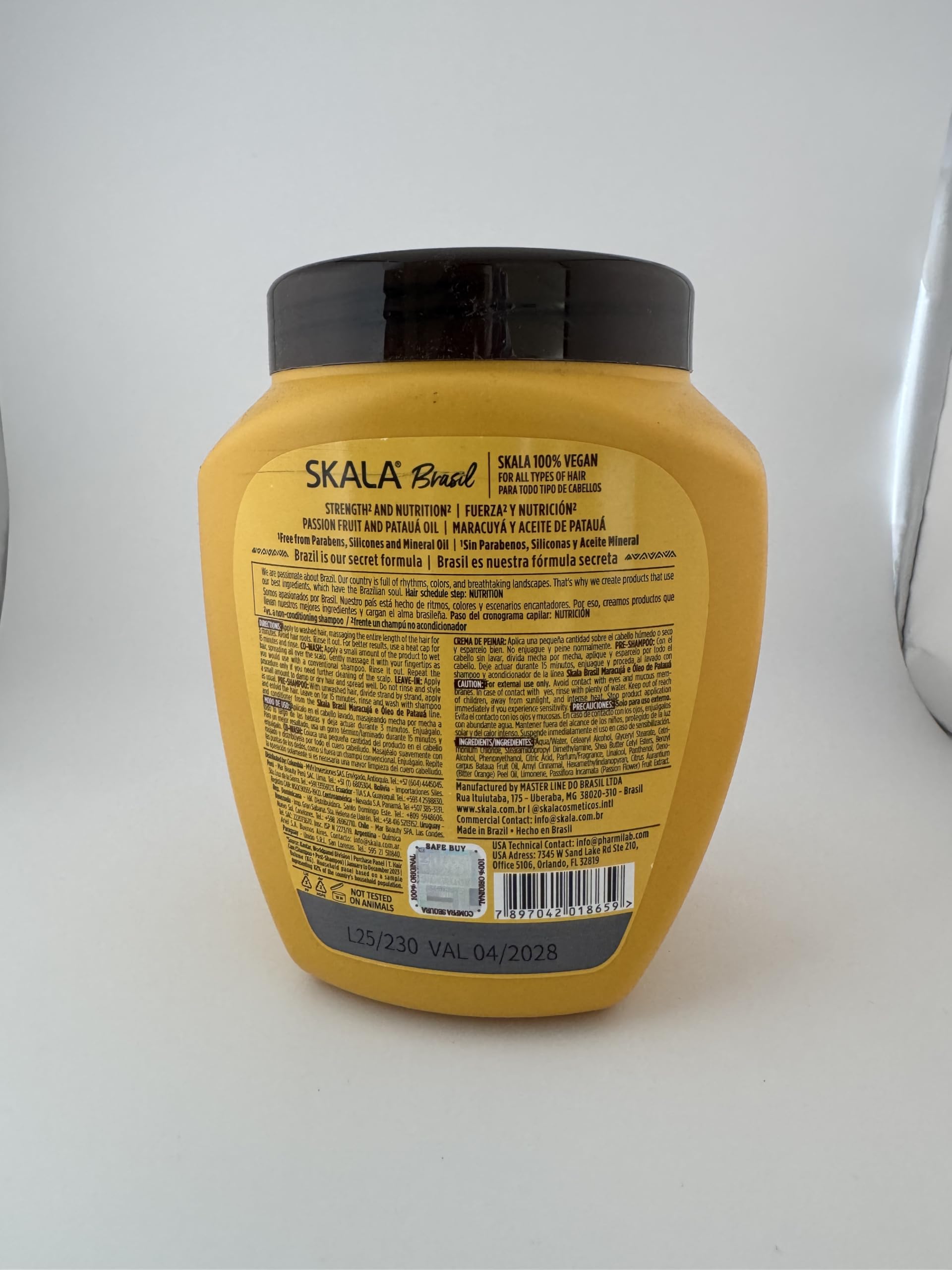 Envase práctico de SKALA con tapa hermética para uso diario