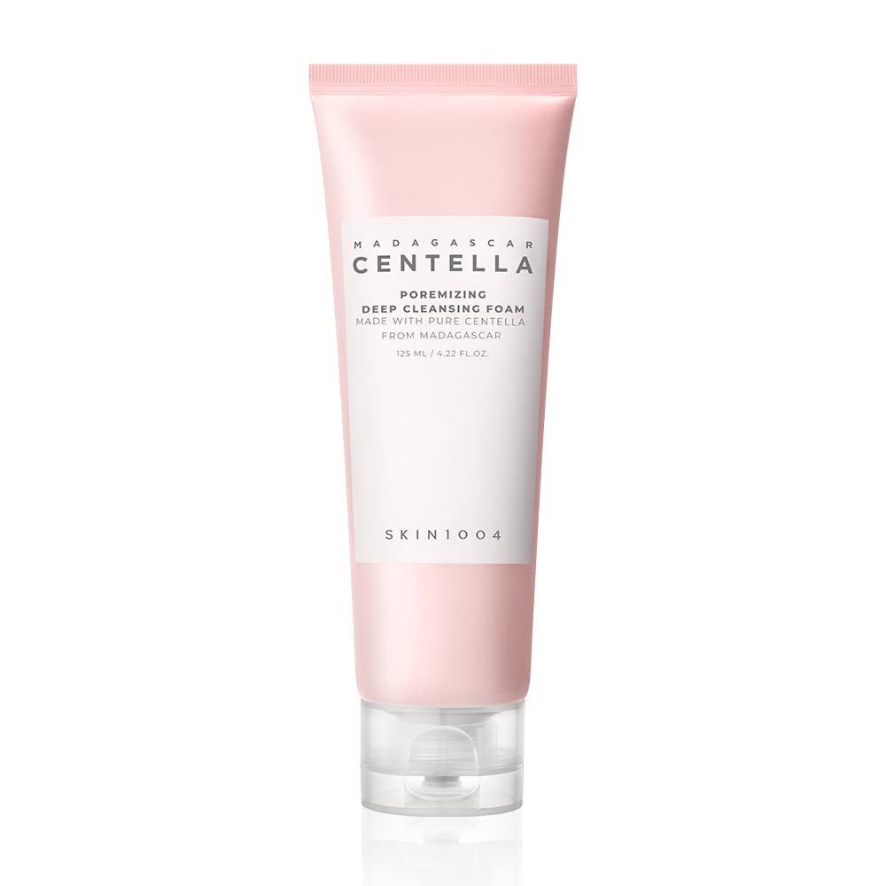 SKIN1004 Madagascar Centella: botella en primer plano para limpieza facial suave