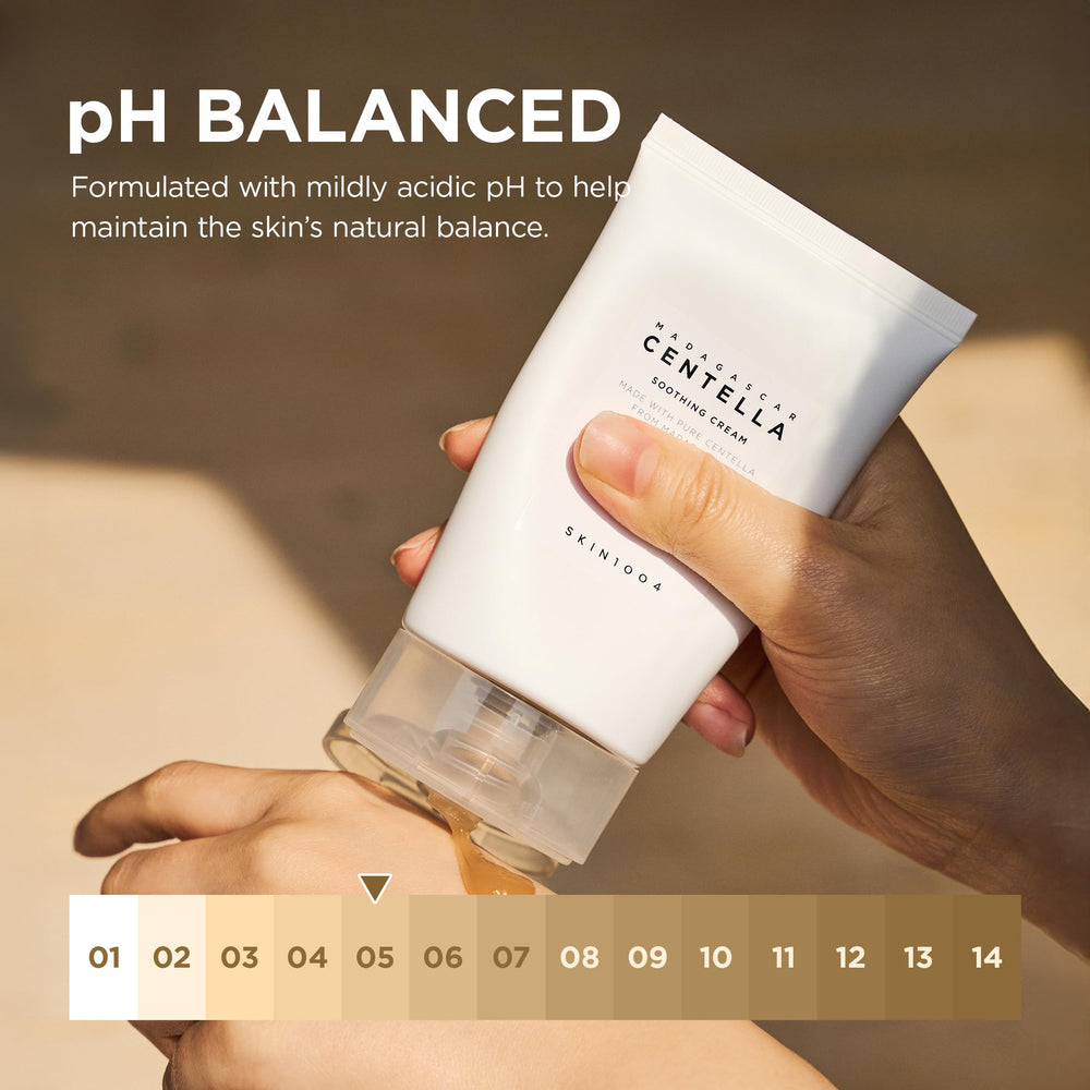 Dispensador facilita dosis precisas para cada uso de la crema SKIN1004.