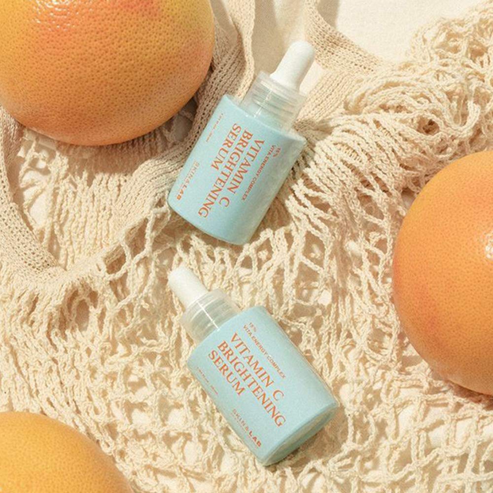 SKIN&LAB Vitamina C Serum caja: empaque compacto para rutina diaria.