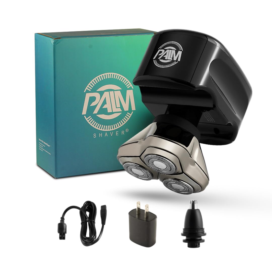 Skull Shaver en la mano para afeitado cómodo y control preciso