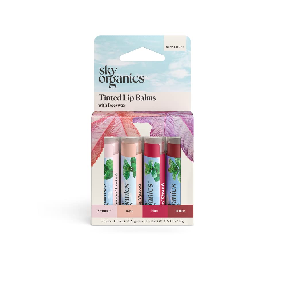 Labial tintado Sky Organics con cera de abeja, hidratación suave.