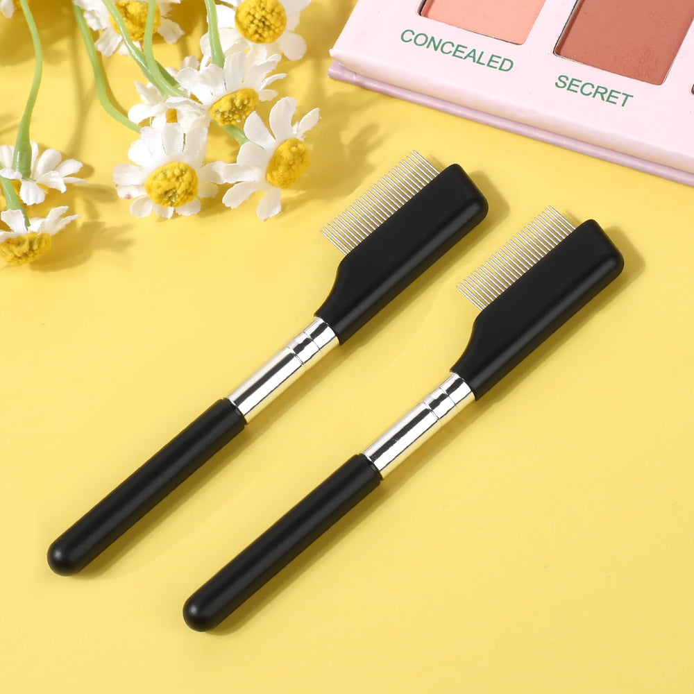 Mango de madera cómodo para un uso suave durante maquillaje.
