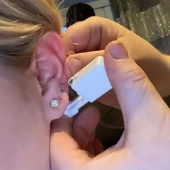 Pistola de perforación SLVIEKAE en uso, apariencia compacta