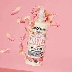Fragancia floral de Soap & Glory Original Pink persiste tras la ducha.