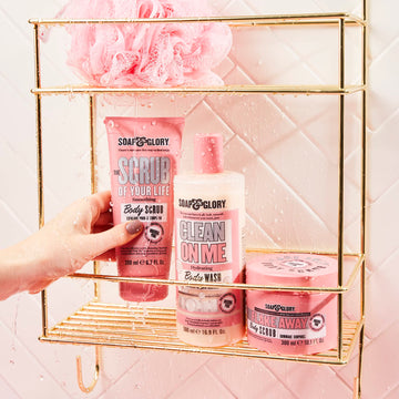 Manteca de karité e hidratación en el exfoliante Original Pink para piel nutrida.
