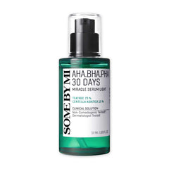 SOME BY MI Serum Light, bouteille élégante pour une application rapide et hydratante.