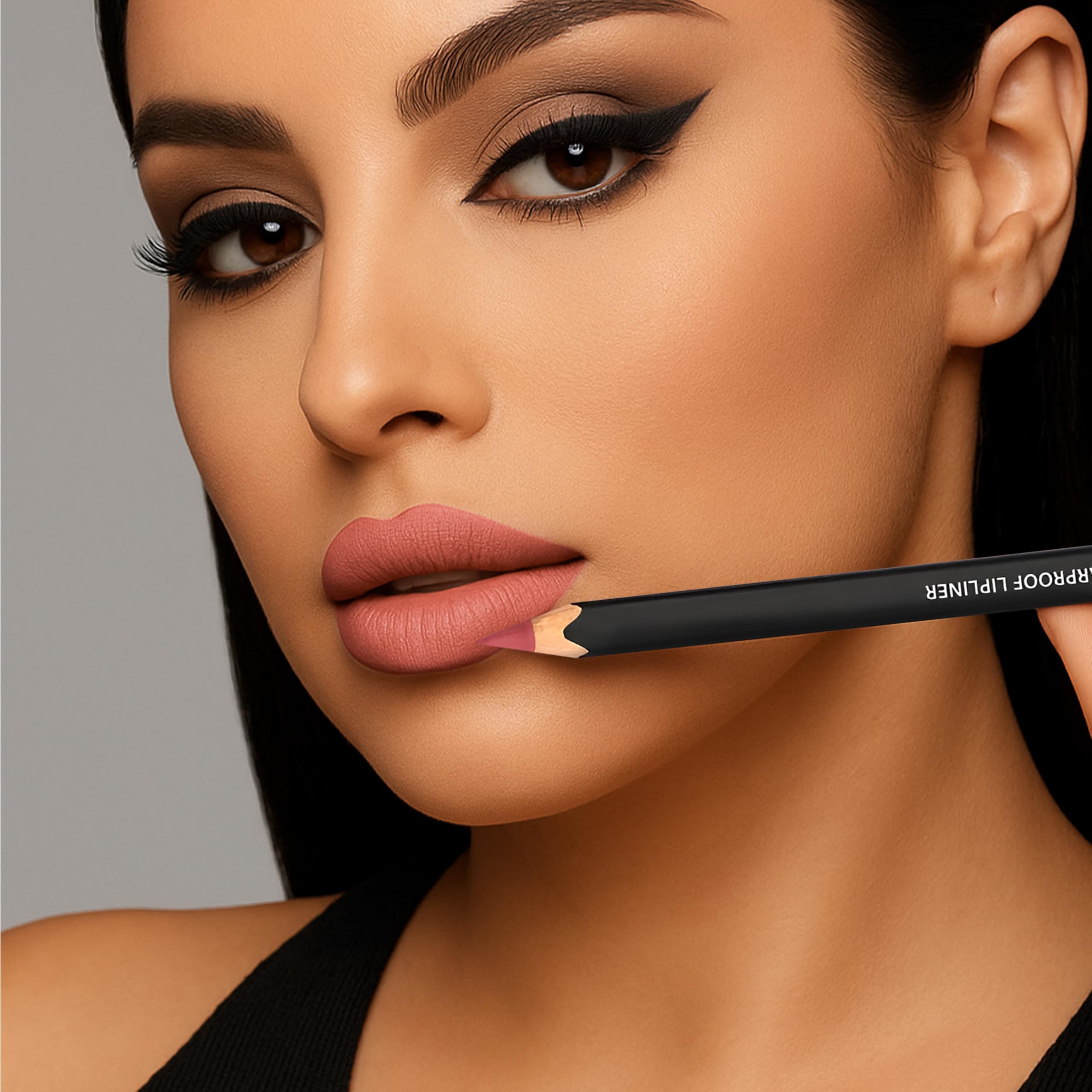 Delineador labial Sorme uso versátil: solo color o delinear