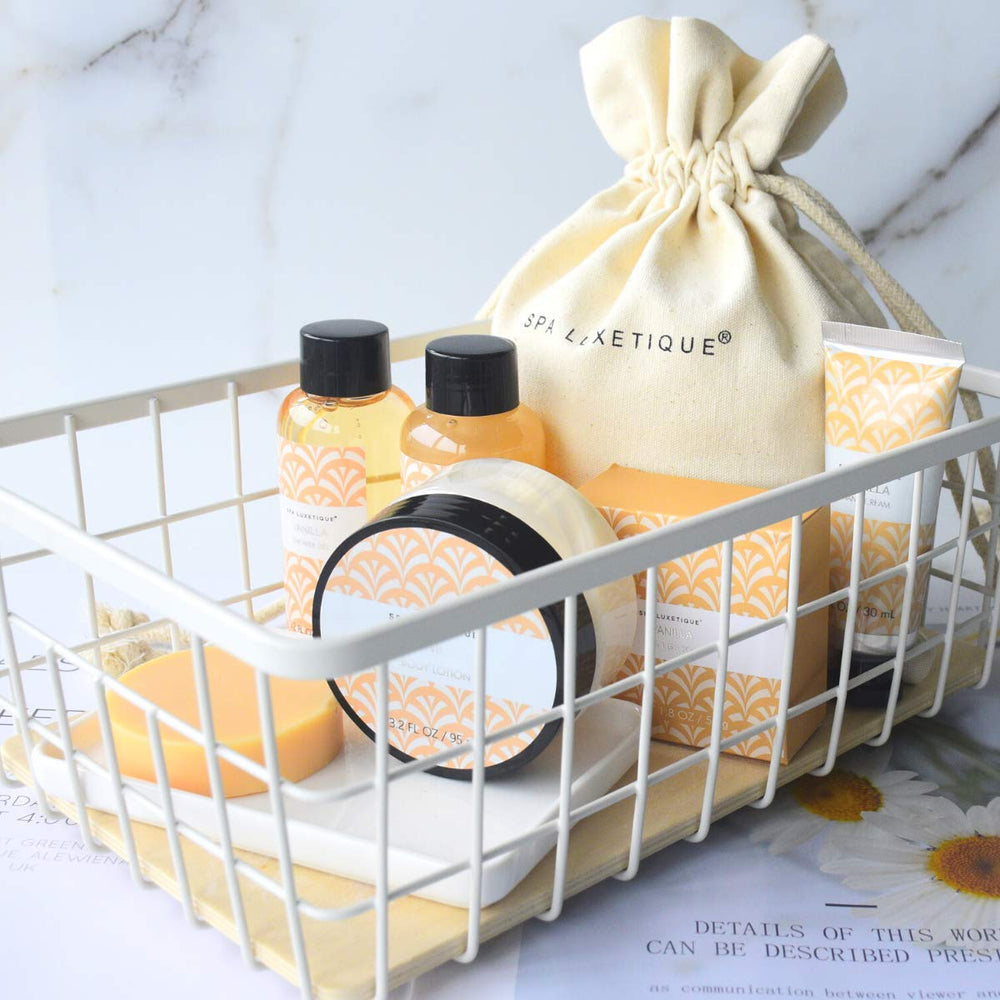 Spa Luxetique vanilla bath set shower gel for refreshing cleanse and scent.