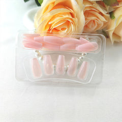SRIMNUYY Contenido del set, 24 uñas y adhesivo jelly para fijar.