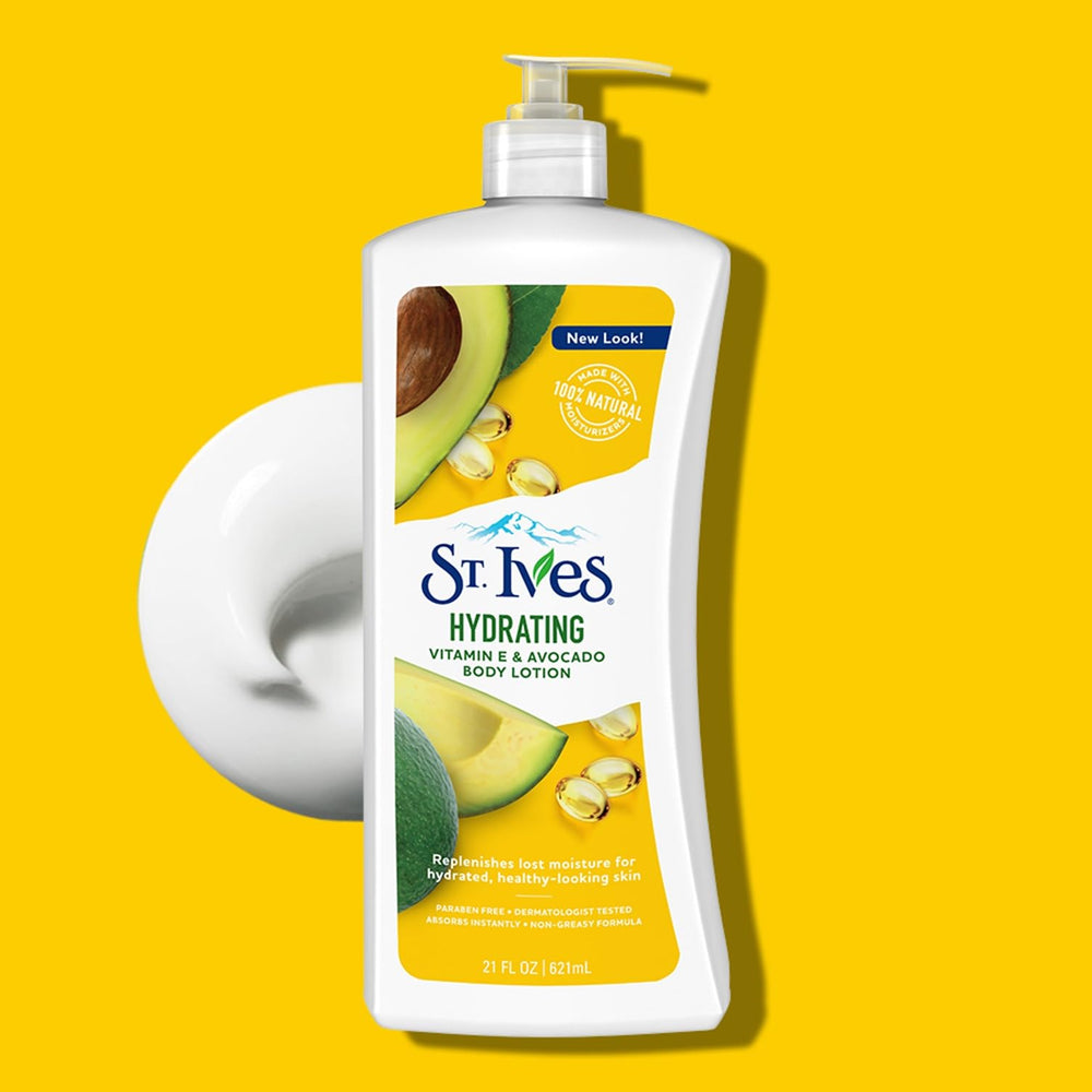 St. Ives Textura cremosa, la loción se desliza suavemente sobre la piel.