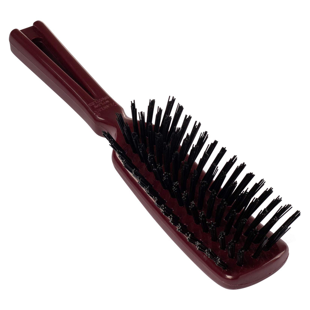 Masaje suave del cuero cabelludo con Stanley Commander Hairbrush para sensación agradable