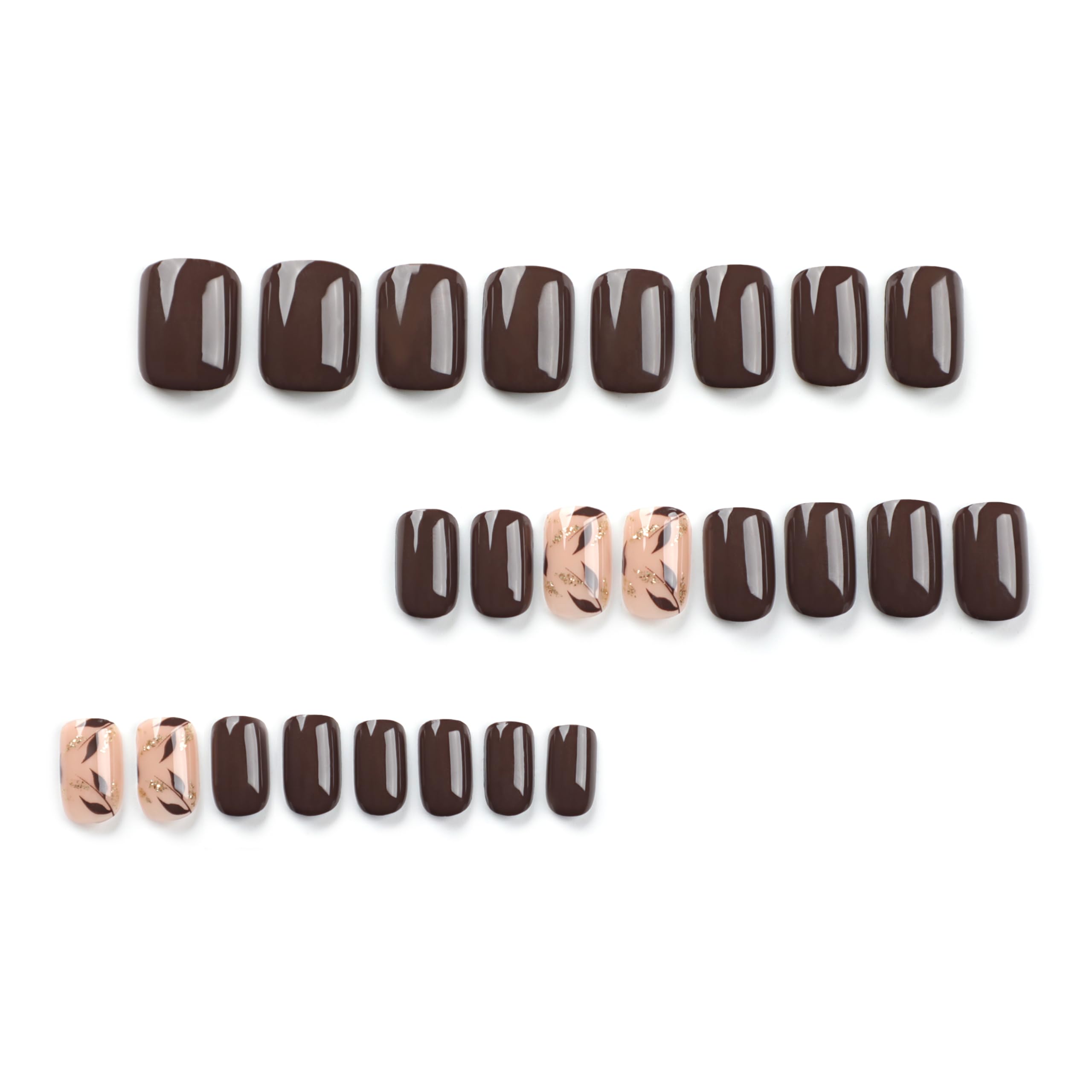 Stbisen uñas con brillos sutiles y glitter para un toque glamoroso.
