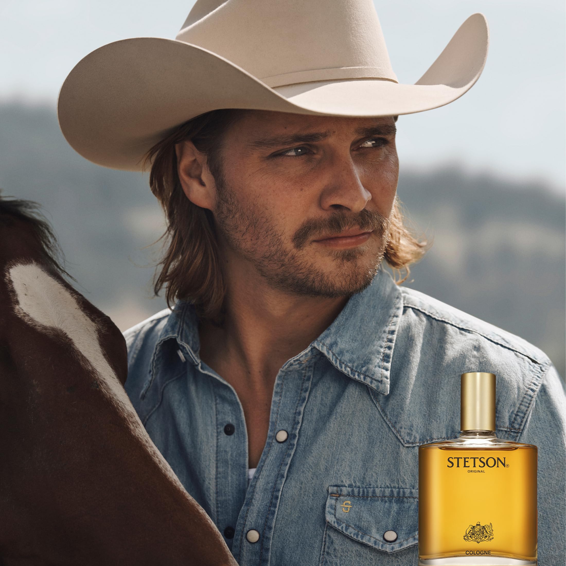 Stetson Original cologne pour image, smooth spray ready for daily use.