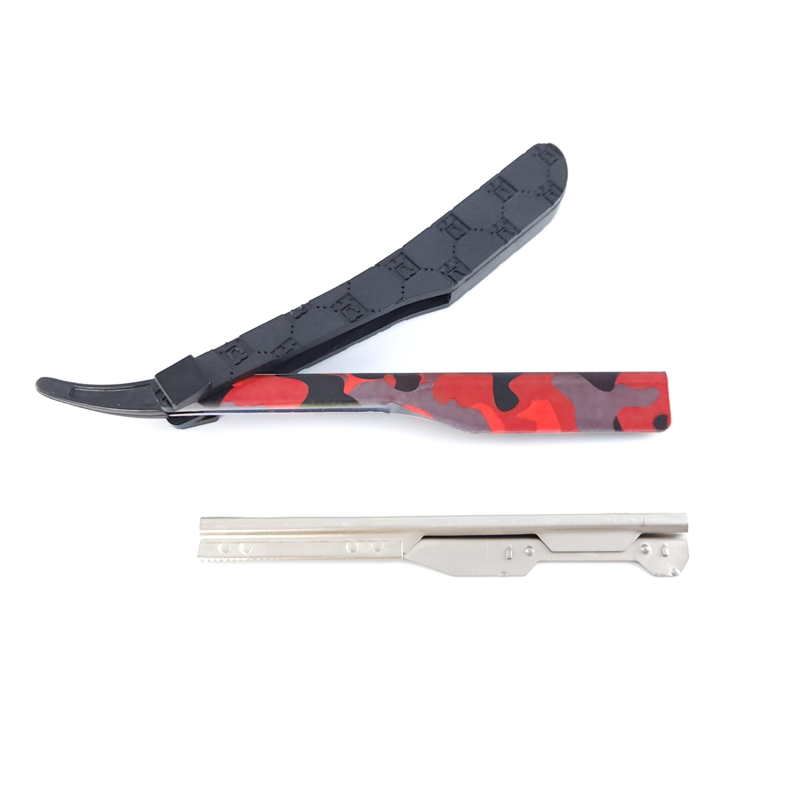 StyleCraft Deluxe Line navaja barbero camo rojo con mango texturado para agarre seguro.