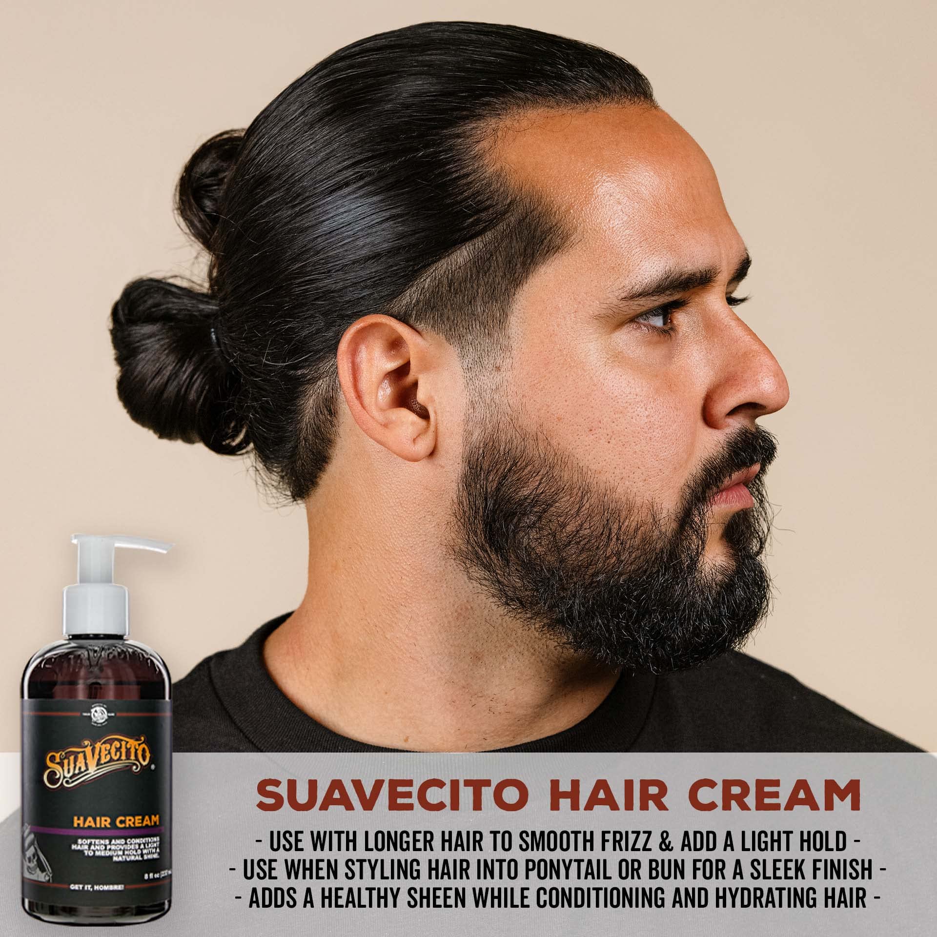 Suavecito Crema para Peinar, aplicación con dedos para estilo flexible.