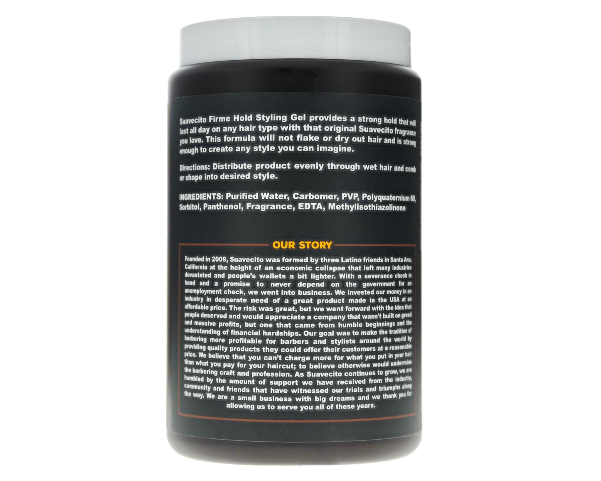 Aplicación del gel Suavecito Firme en cabello para estilo versátil durante todo el día.