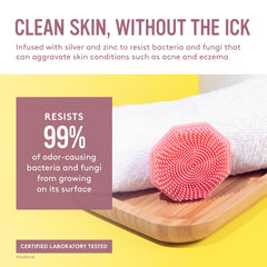 Exfoliación suave de Sud Scrub para piel sensible con cerdas delicadas.