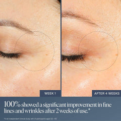 Aplicador suave de Summer Fridays Jet Lag Overnight Eye Serum en uso nocturno.