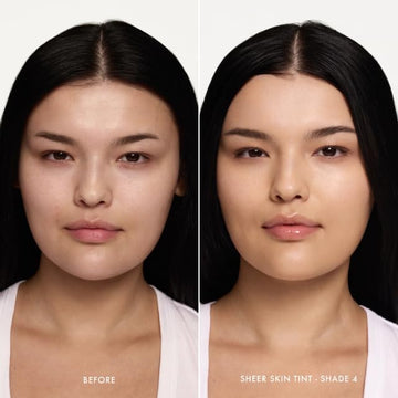 Textura fluida de Summer Fridays Sheer Skin Tint facilita la aplicación suave.