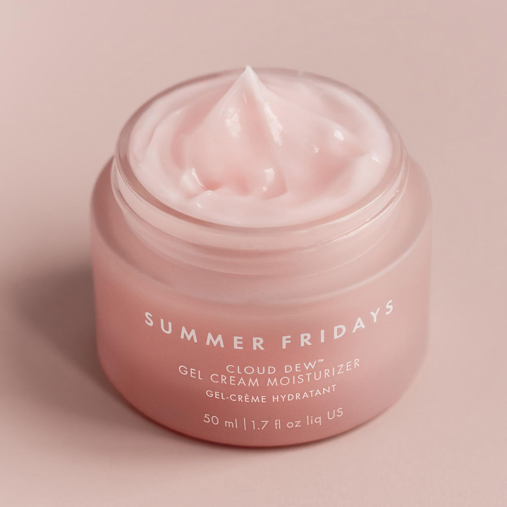 Summer Fridays Cloud Dew Gel Cream, textura translúcida que aporta humedad visible