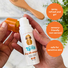 Absorción de grasa con arrurruz y carbón activado para cabello limpio con T is for Tame.