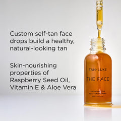 Tan-Luxe The Face tecnología triple-tan para tono natural y radiante.